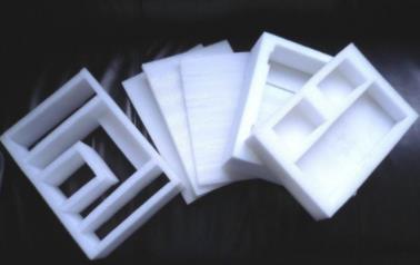 為什麼(me)珍珠棉(mian)會變黃(huáng)？西安珍(zhen)珠棉廠(chang)家甲盾(dun)材料來(lái)告訴你(ni)！